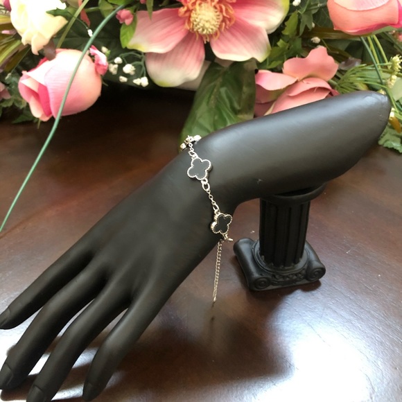 FASHION ACCESSORY BRACELETS - Picture 3 of 7